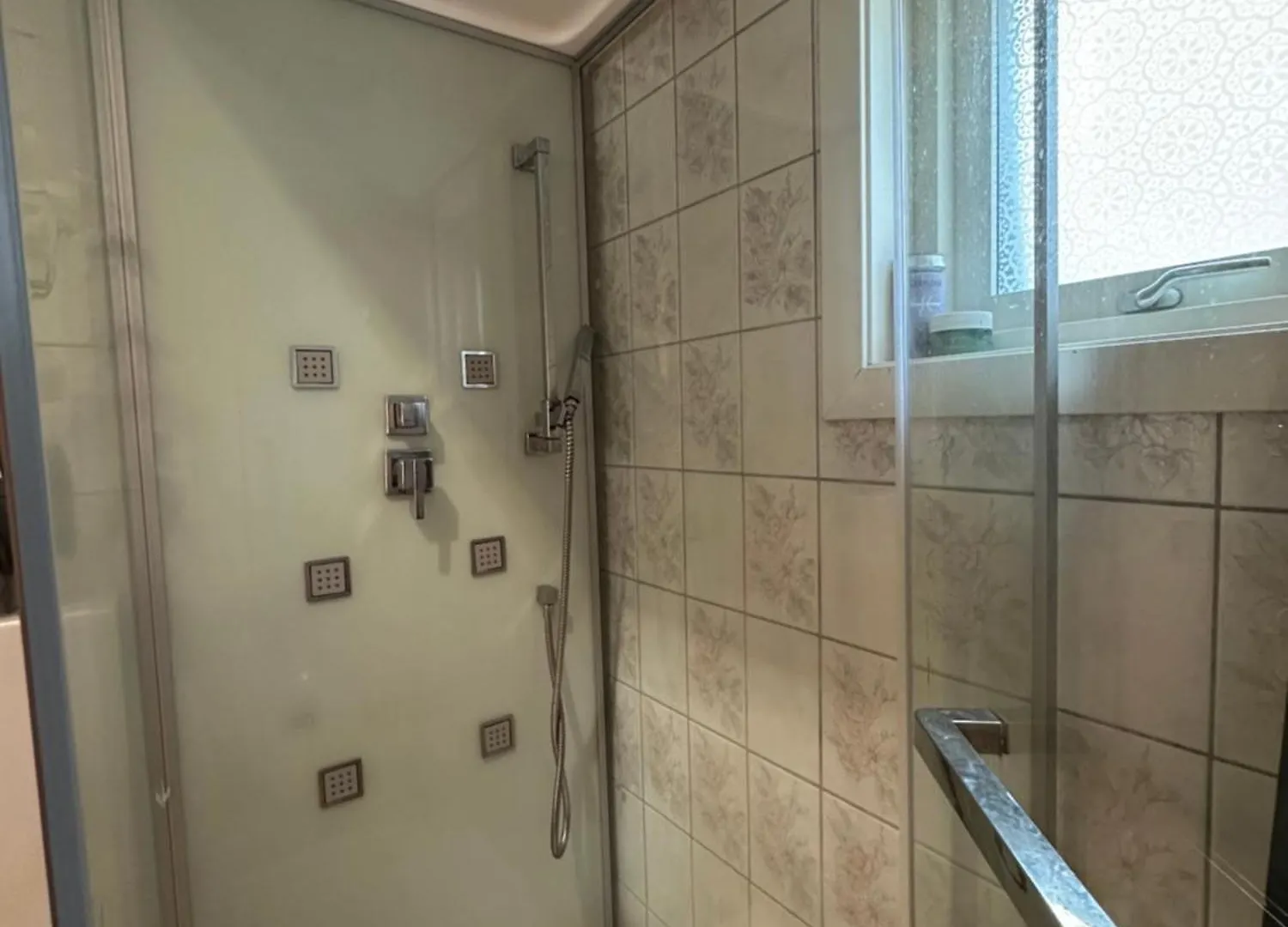 Leilighet Med Nydelig Utsikt Over Bergen Apartment